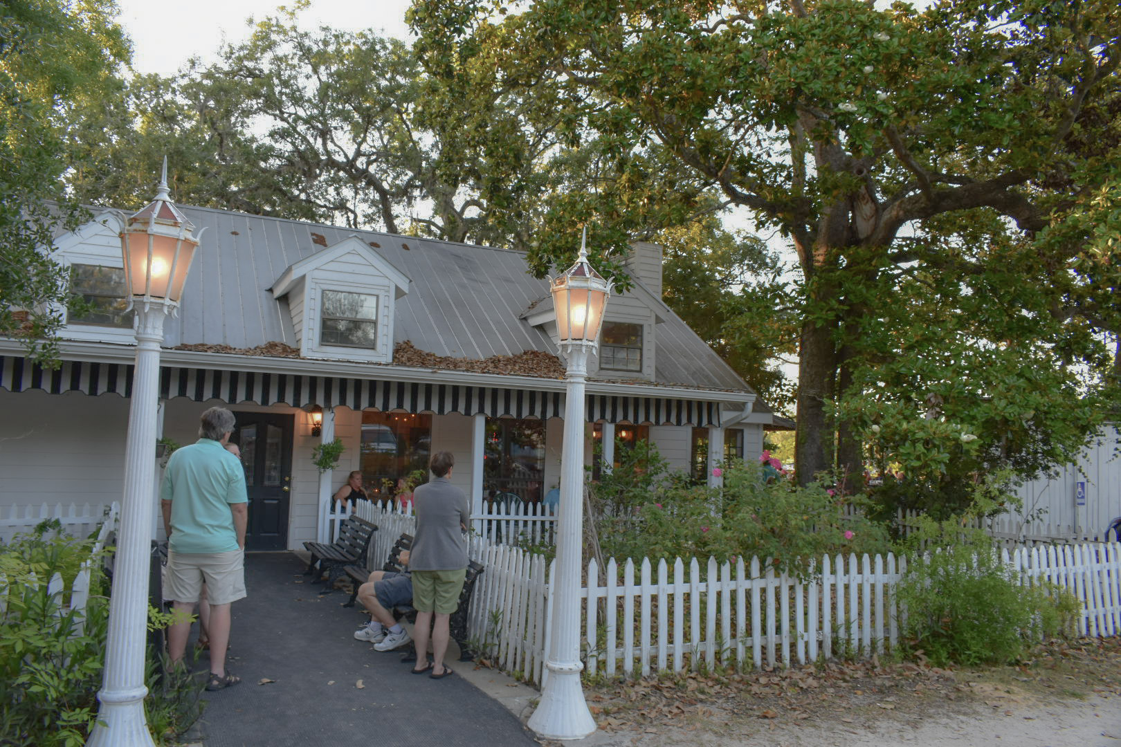 Six Great Places to Eat in St. Augustine Beach, Florida - Love to Latitude